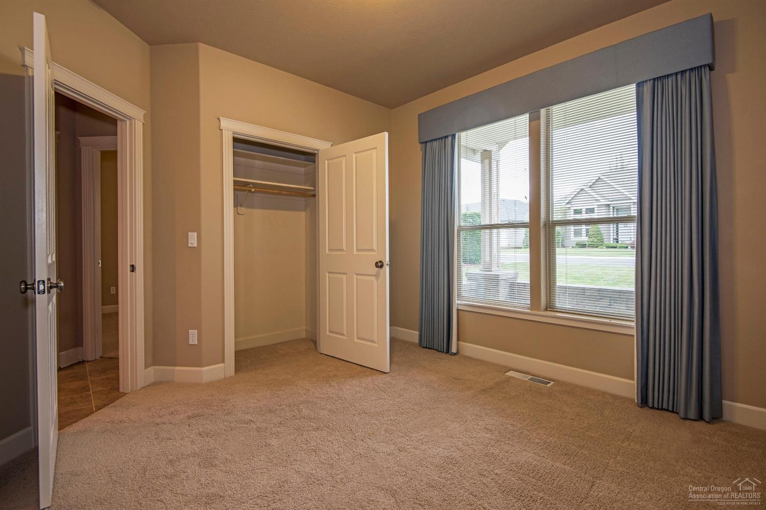 Greens At Redmond - Residential