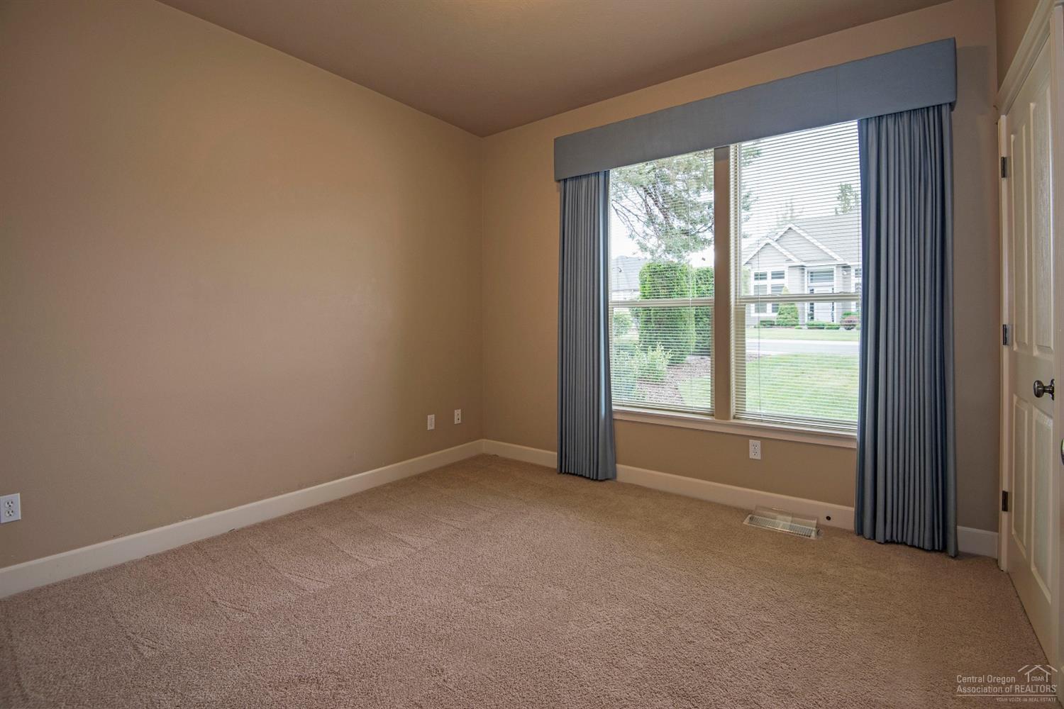 Greens At Redmond - Residential