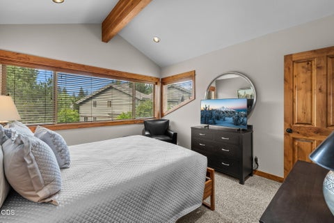 Tiny photo for 19551 Painted Ridge Loop, Bend, OR 97702 (MLS # 220222724)
