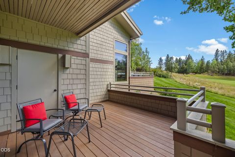 Tiny photo for 19551 Painted Ridge Loop, Bend, OR 97702 (MLS # 220222724)