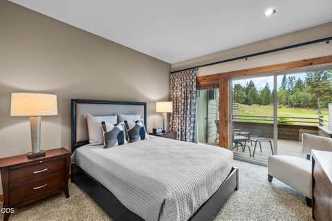 Tiny photo for 19551 Painted Ridge Loop, Bend, OR 97702 (MLS # 220222724)
