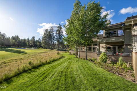 Tiny photo for 19551 Painted Ridge Loop, Bend, OR 97702 (MLS # 220222724)