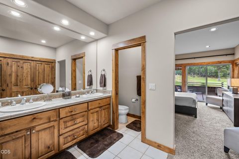 Tiny photo for 19551 Painted Ridge Loop, Bend, OR 97702 (MLS # 220222724)