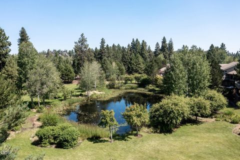Tiny photo for 19551 Painted Ridge Loop, Bend, OR 97702 (MLS # 220222724)