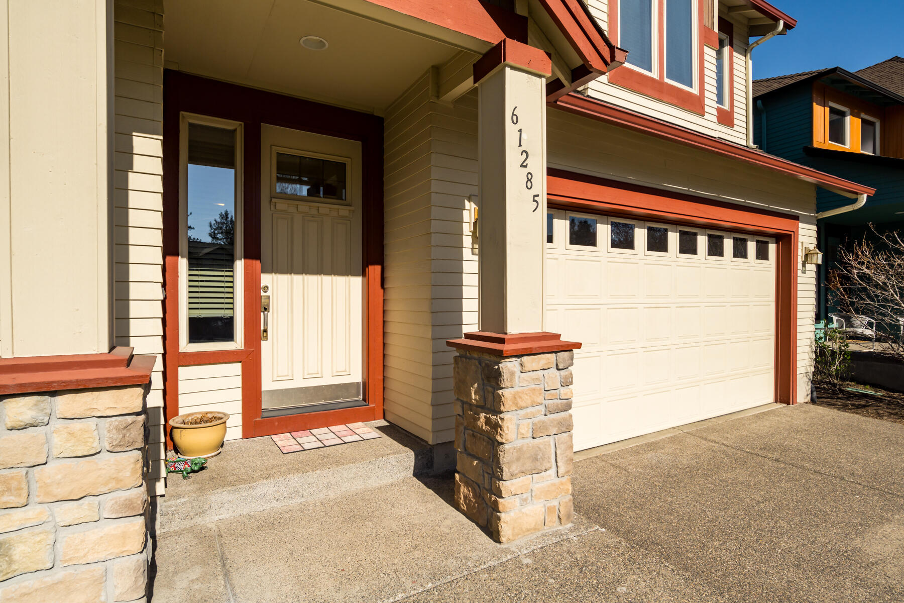 61285 Bronze Meadow Lane