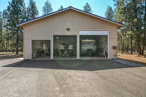 Tiny photo for 52220 Dorrance Meadow Road, La Pine, OR 97739 (MLS # 220218072)