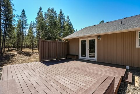 Tiny photo for 52220 Dorrance Meadow Road, La Pine, OR 97739 (MLS # 220218072)