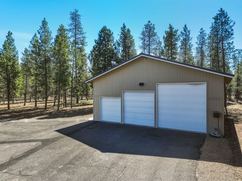 Tiny photo for 52220 Dorrance Meadow Road, La Pine, OR 97739 (MLS # 220218072)