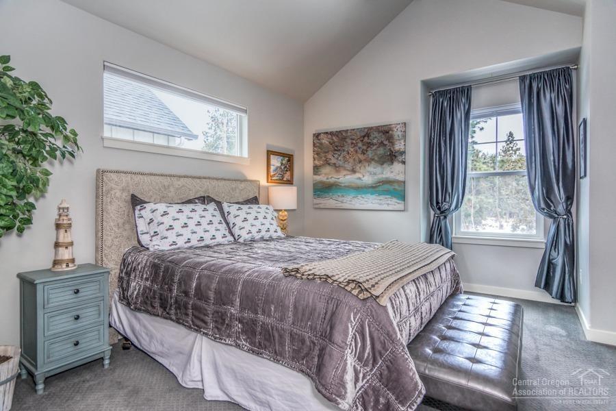 Island Park - Residential