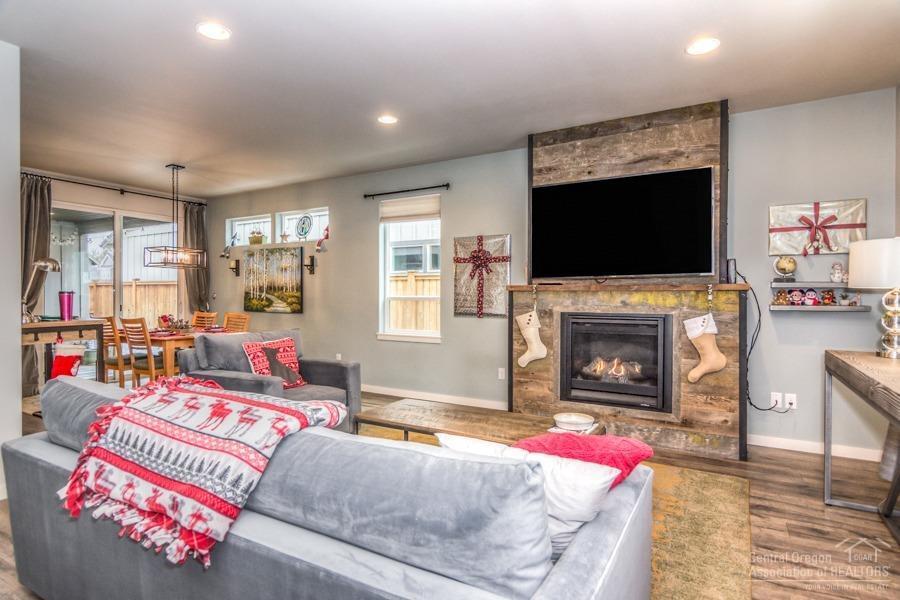 Island Park - Residential