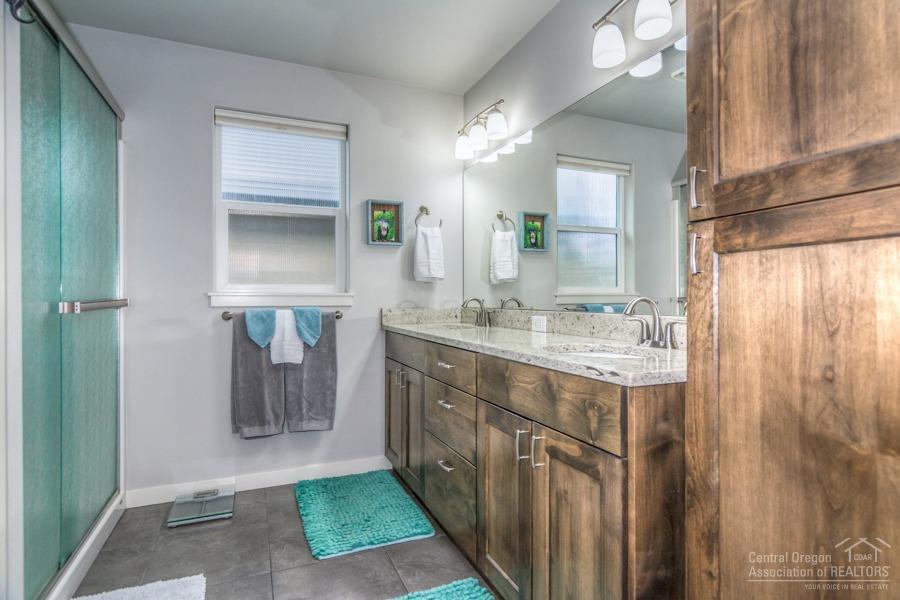 Island Park - Residential