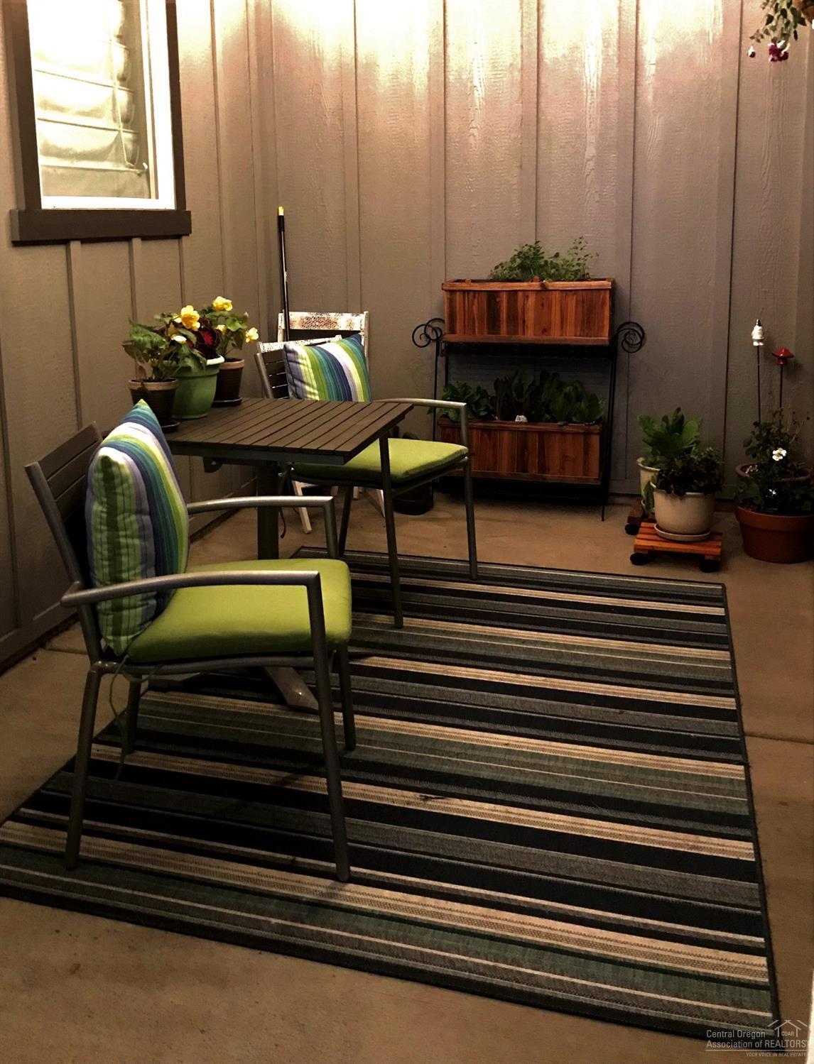 Island Park - Residential