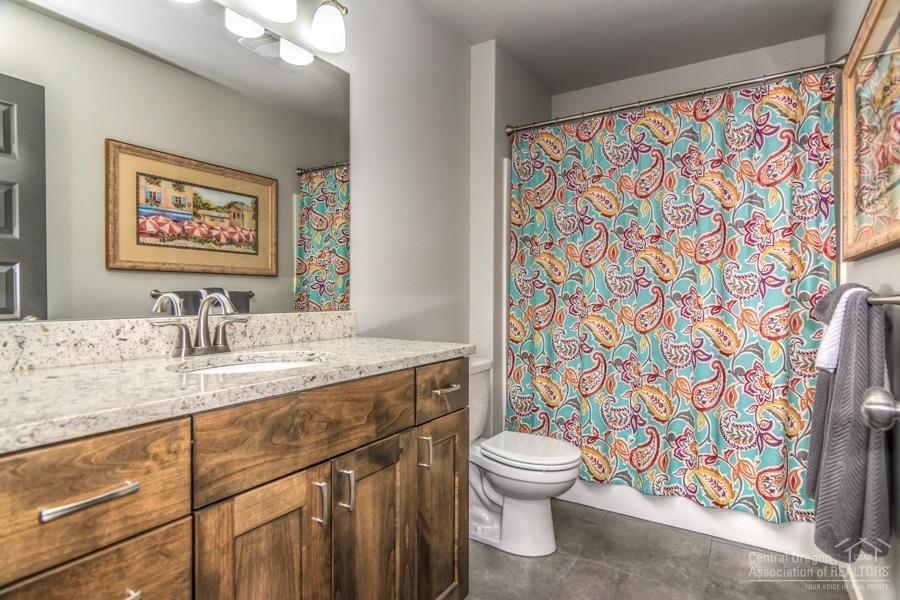 Island Park - Residential