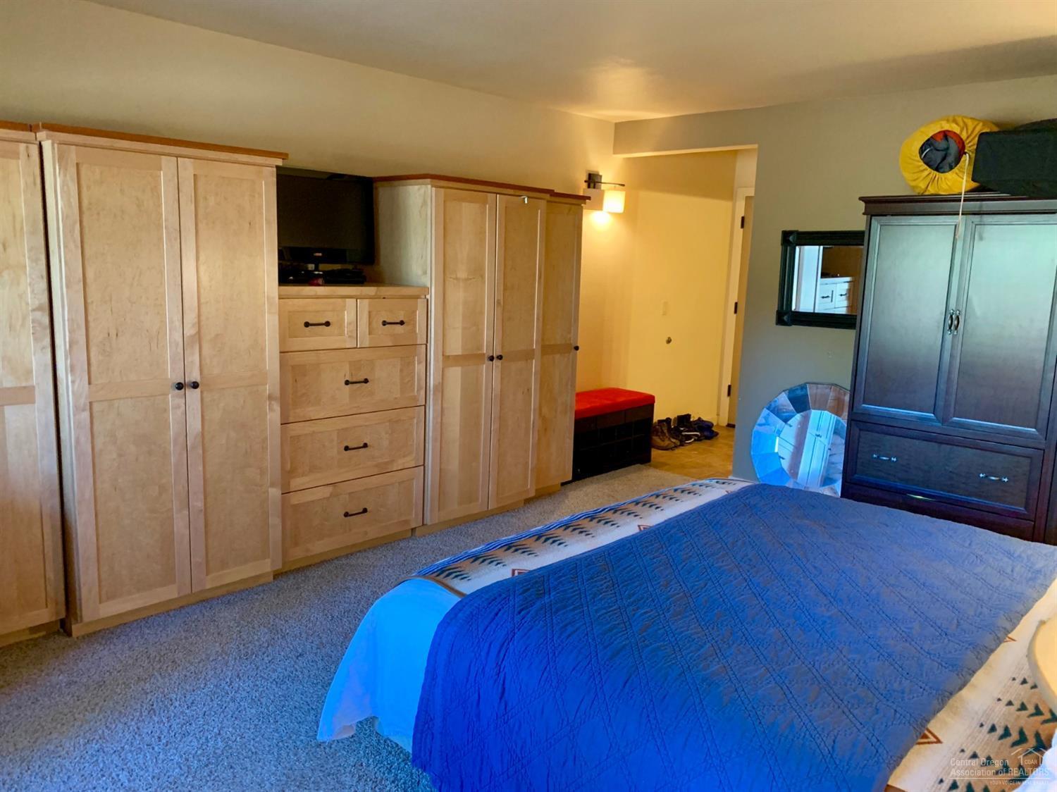 Inn Of The 7th - Residential