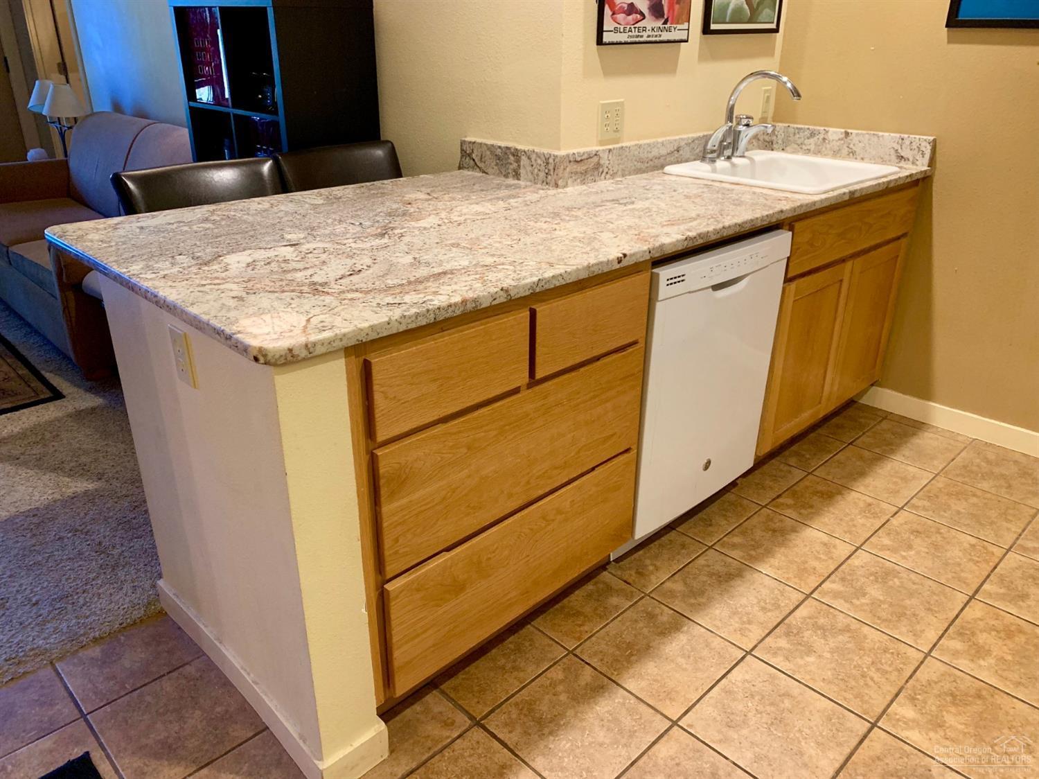 Inn Of The 7th - Residential