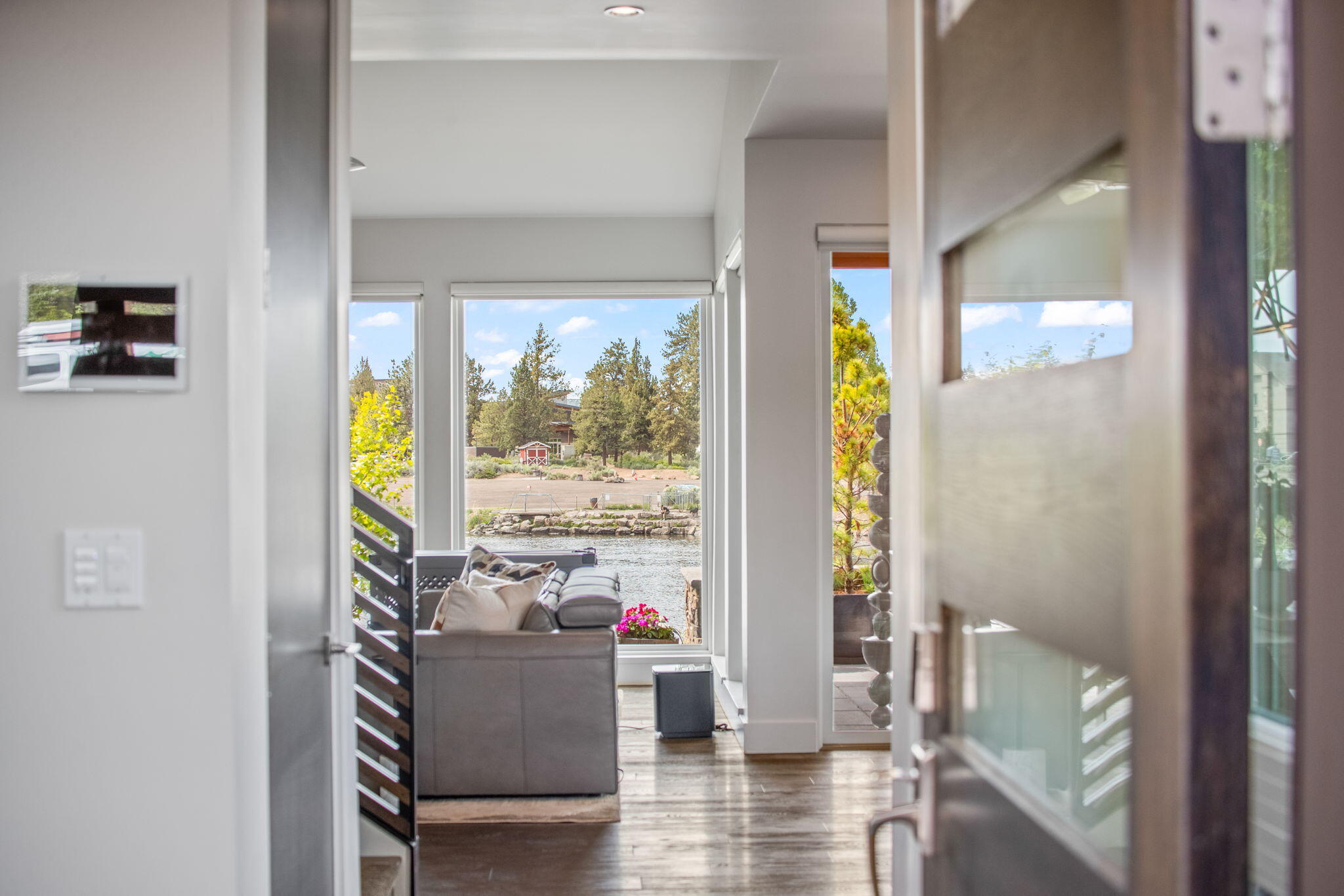 849 SW Theater Drive