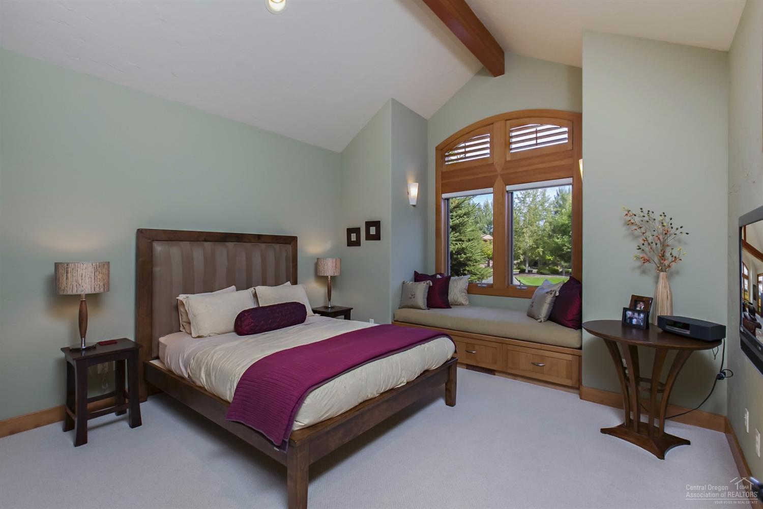 Broken Top - Residential