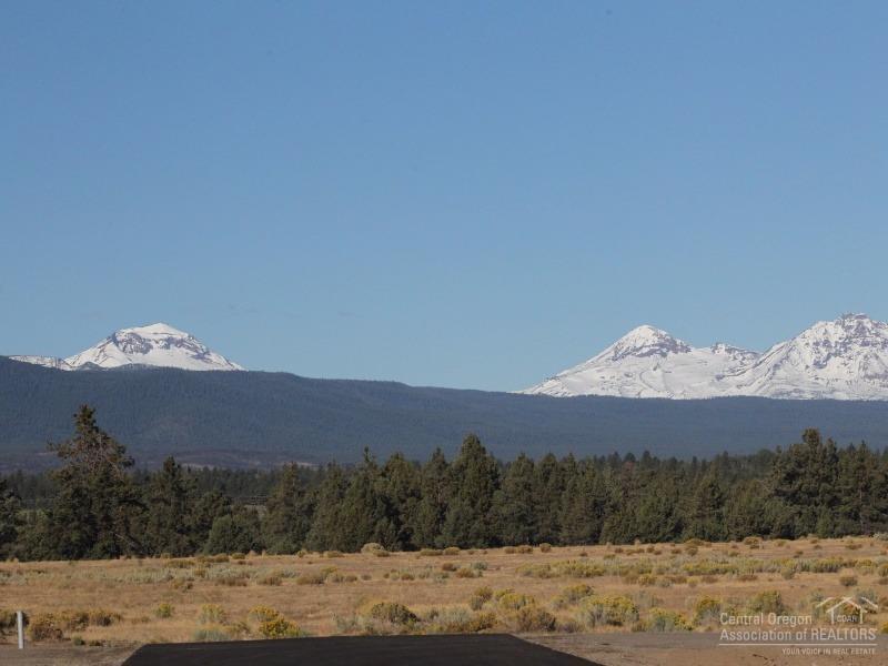 Pacific Cascade Hts - Land