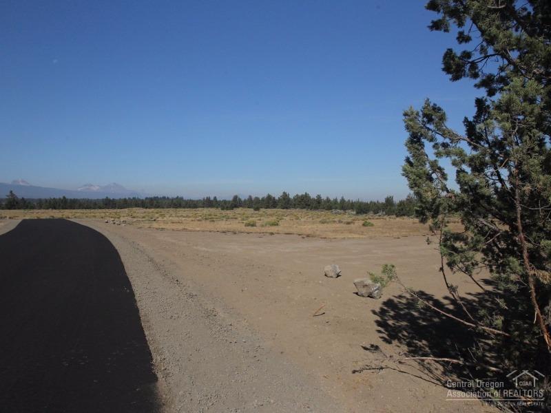 Pacific Cascade Hts - Land