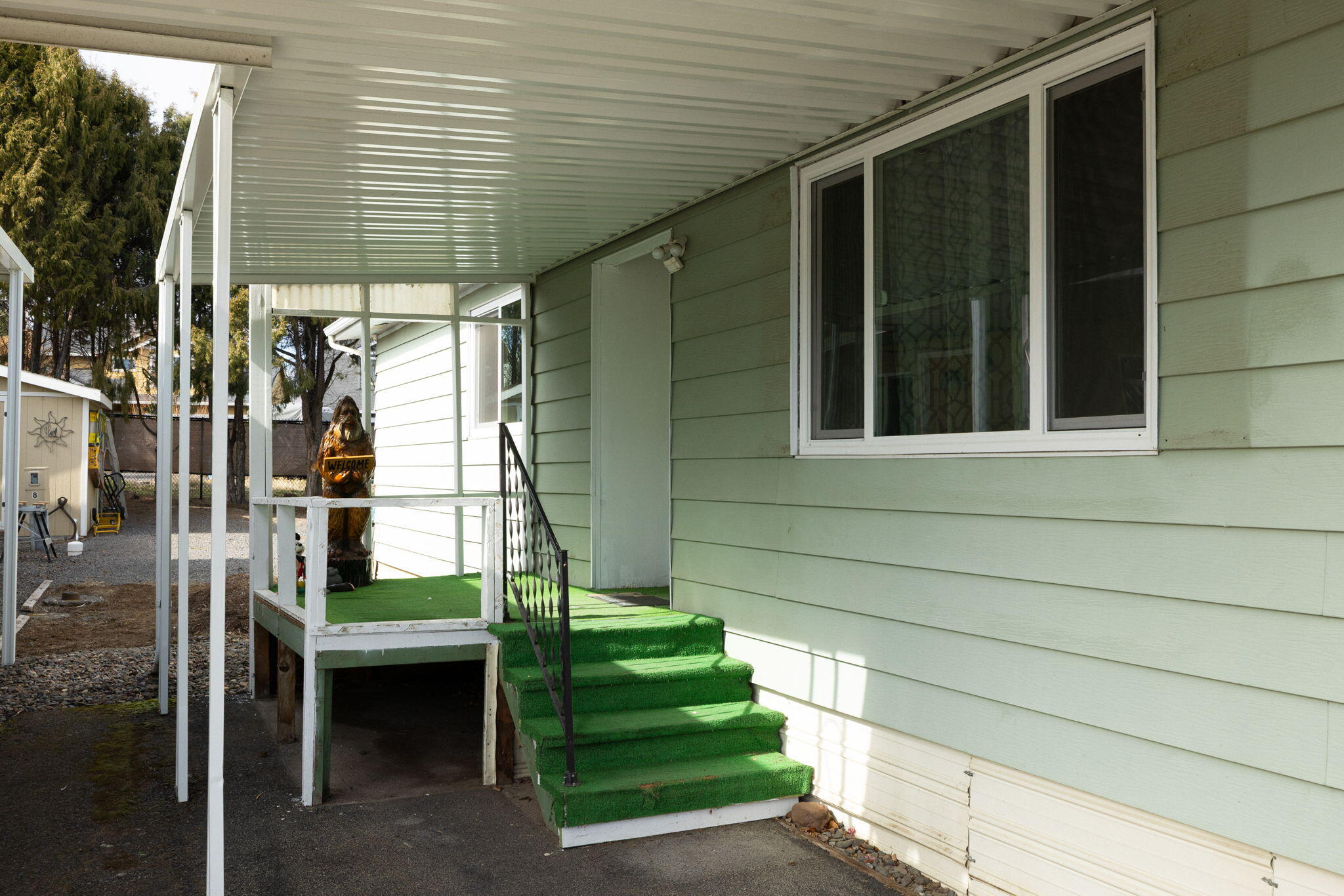 2633 SW Obsidian Avenue UNIT 9