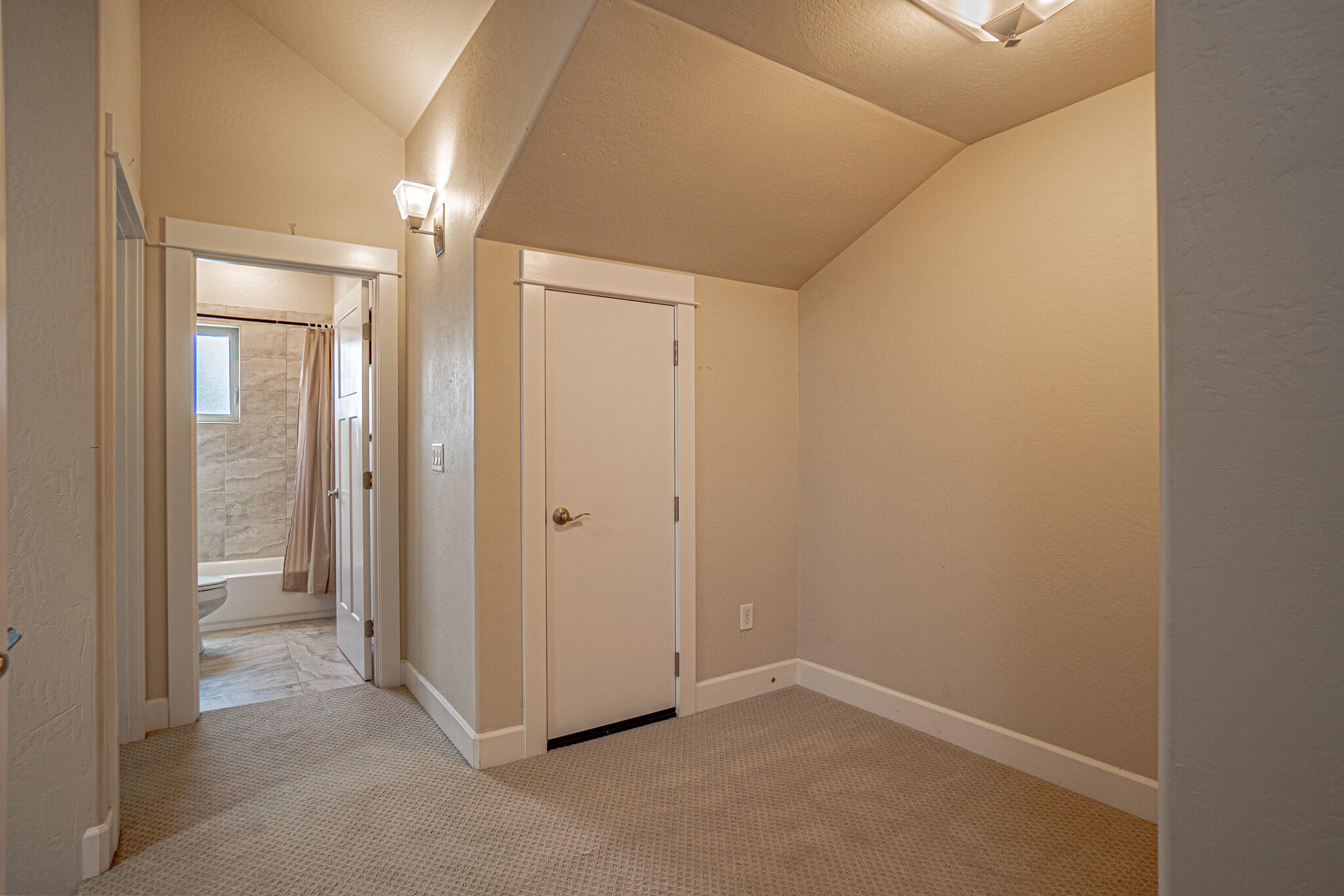 Meadowbrook Park II At North Mountain - Residential