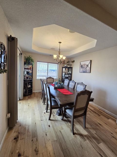 Tiny photo for 10809 Washburn Way, Klamath Falls, OR 97603 (MLS # 220213057)