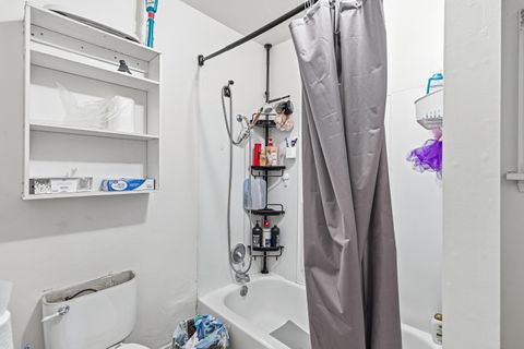 Tiny photo for 868 NE A Street, Grants Pass, OR 97526 (MLS # 220219276)