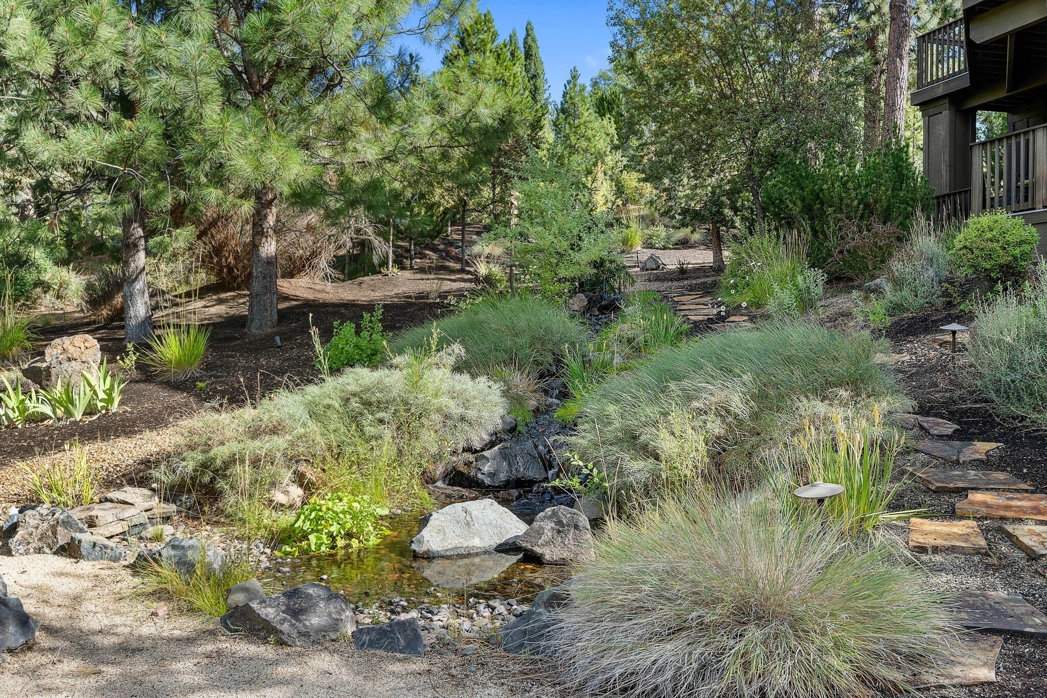 Skyliner Summit - Residential