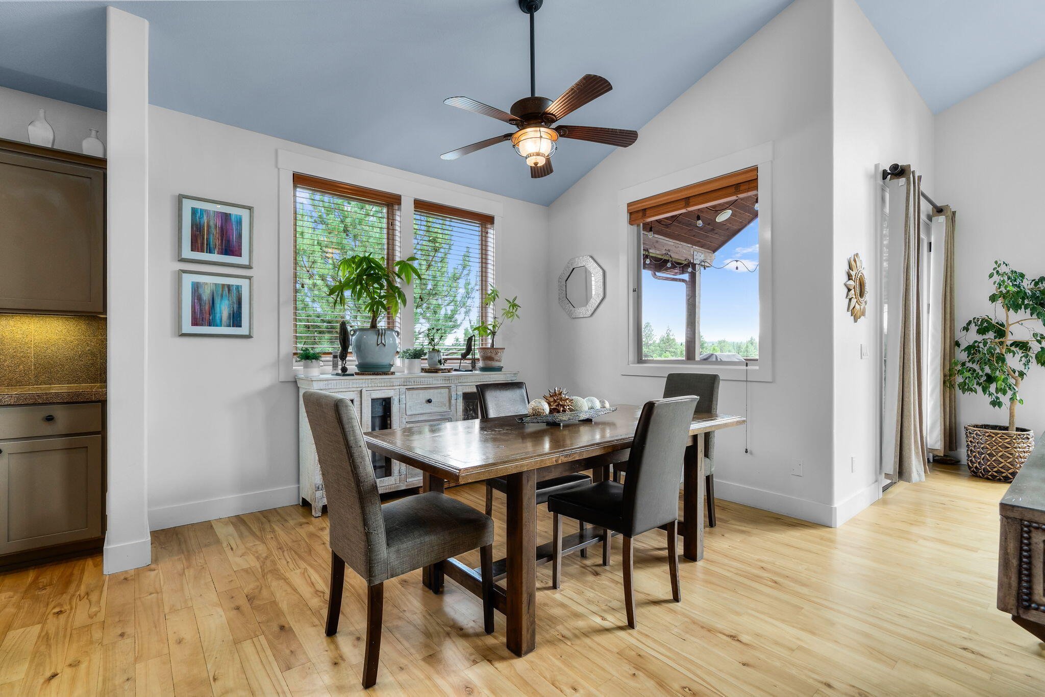 Skyliner Summit - Residential