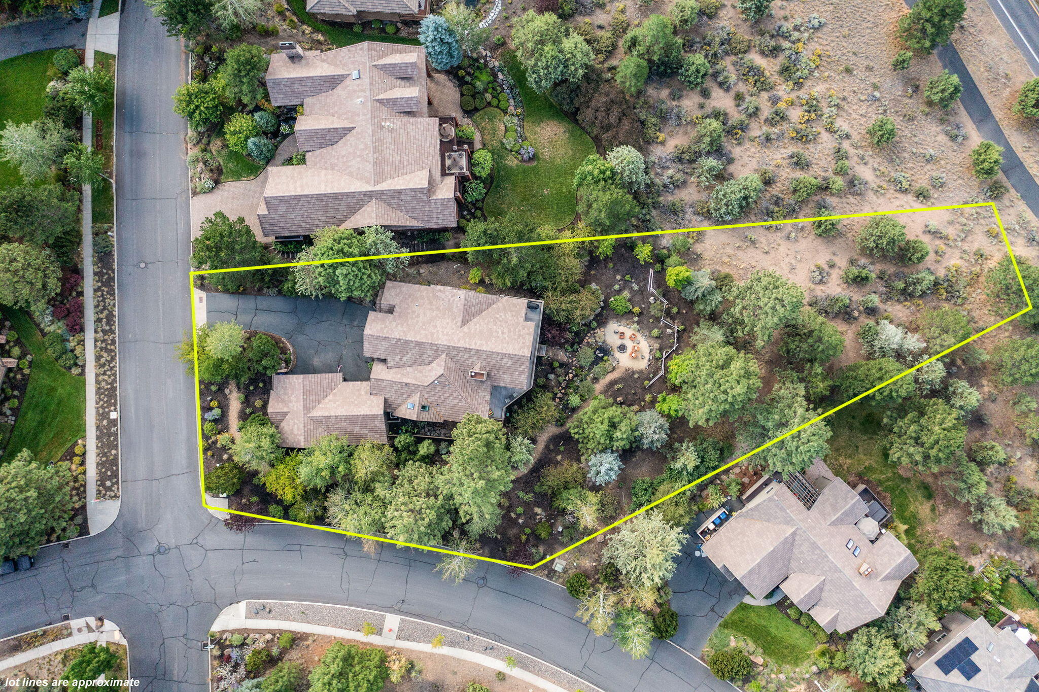 15 SW Quail Butte Place