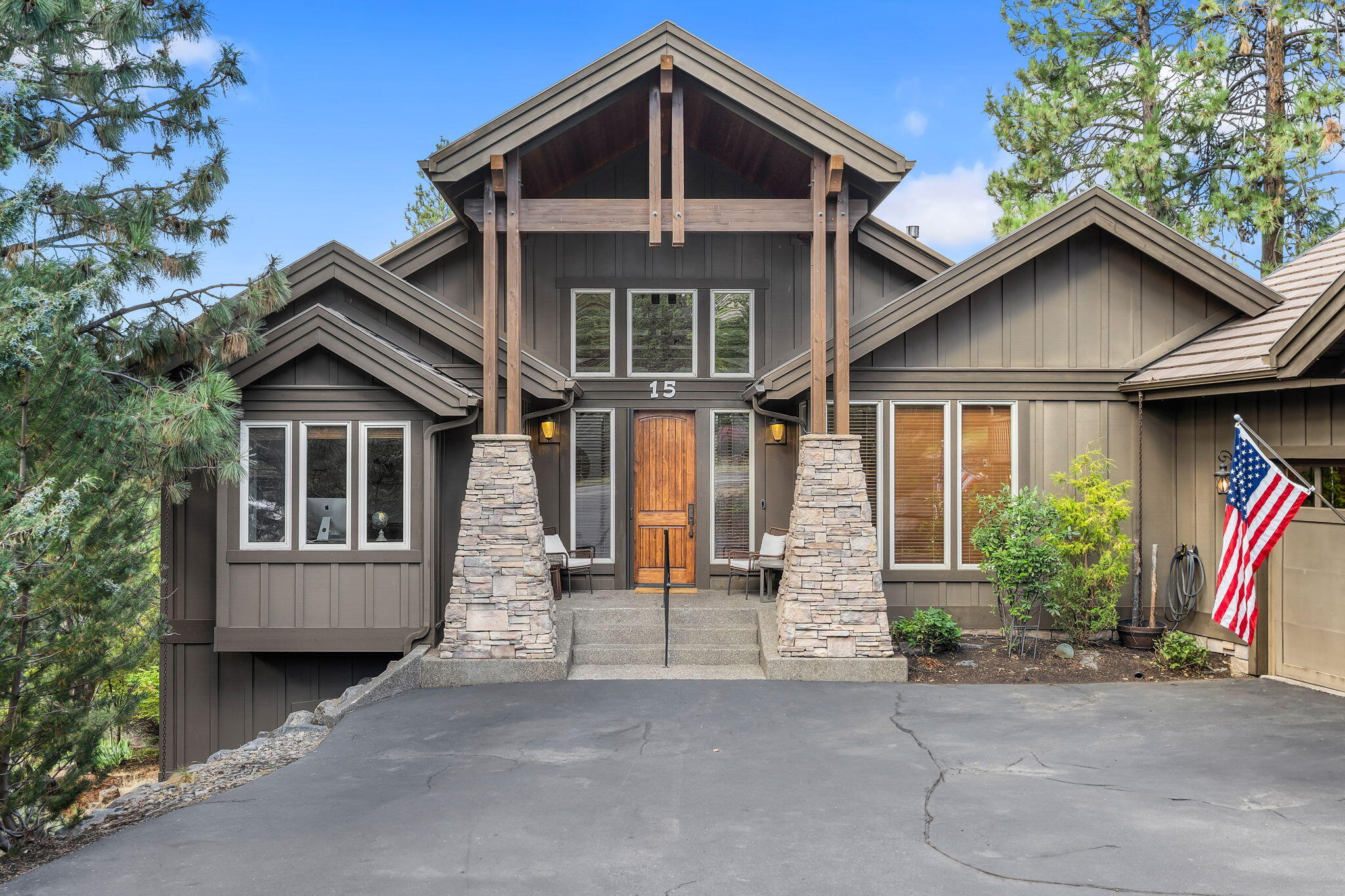 Skyliner Summit - Residential