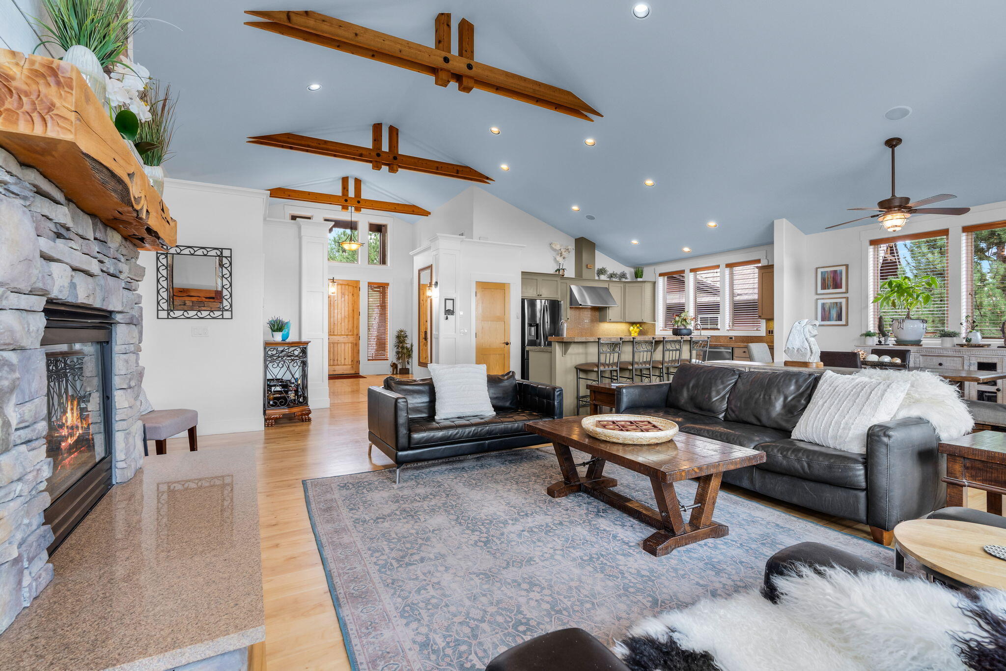 Skyliner Summit - Residential