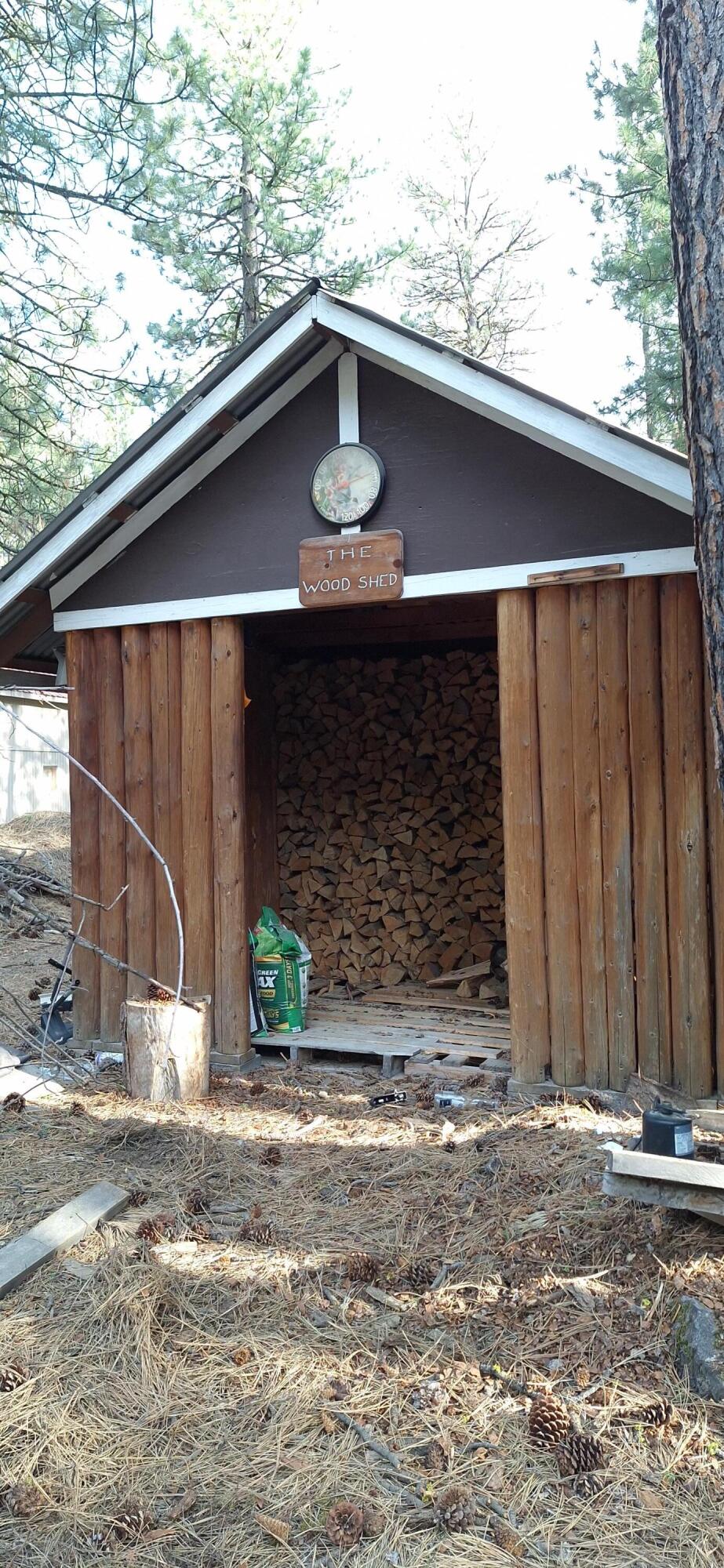 Ponderosa Pines East - Residential