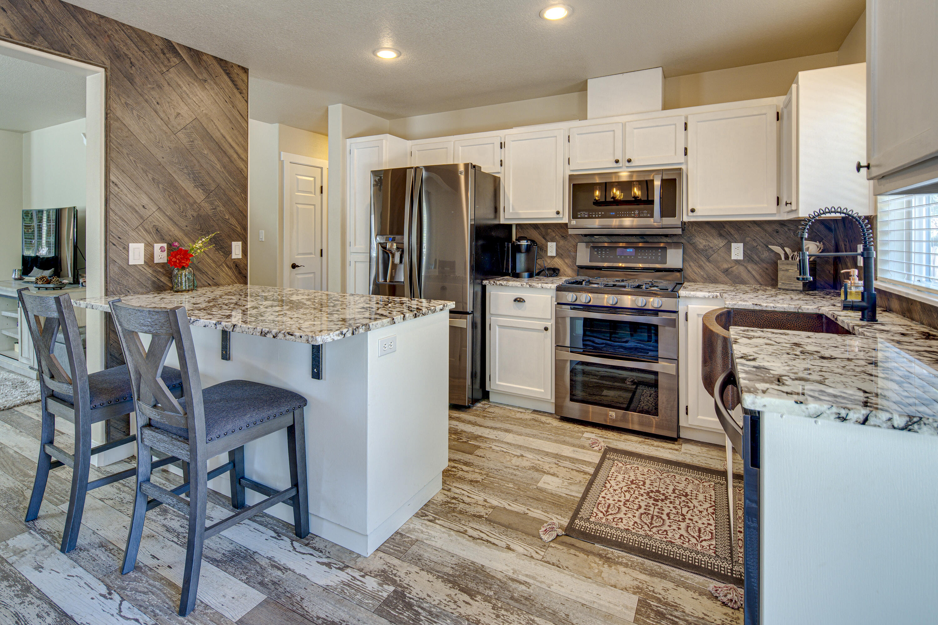 Majestic - Residential