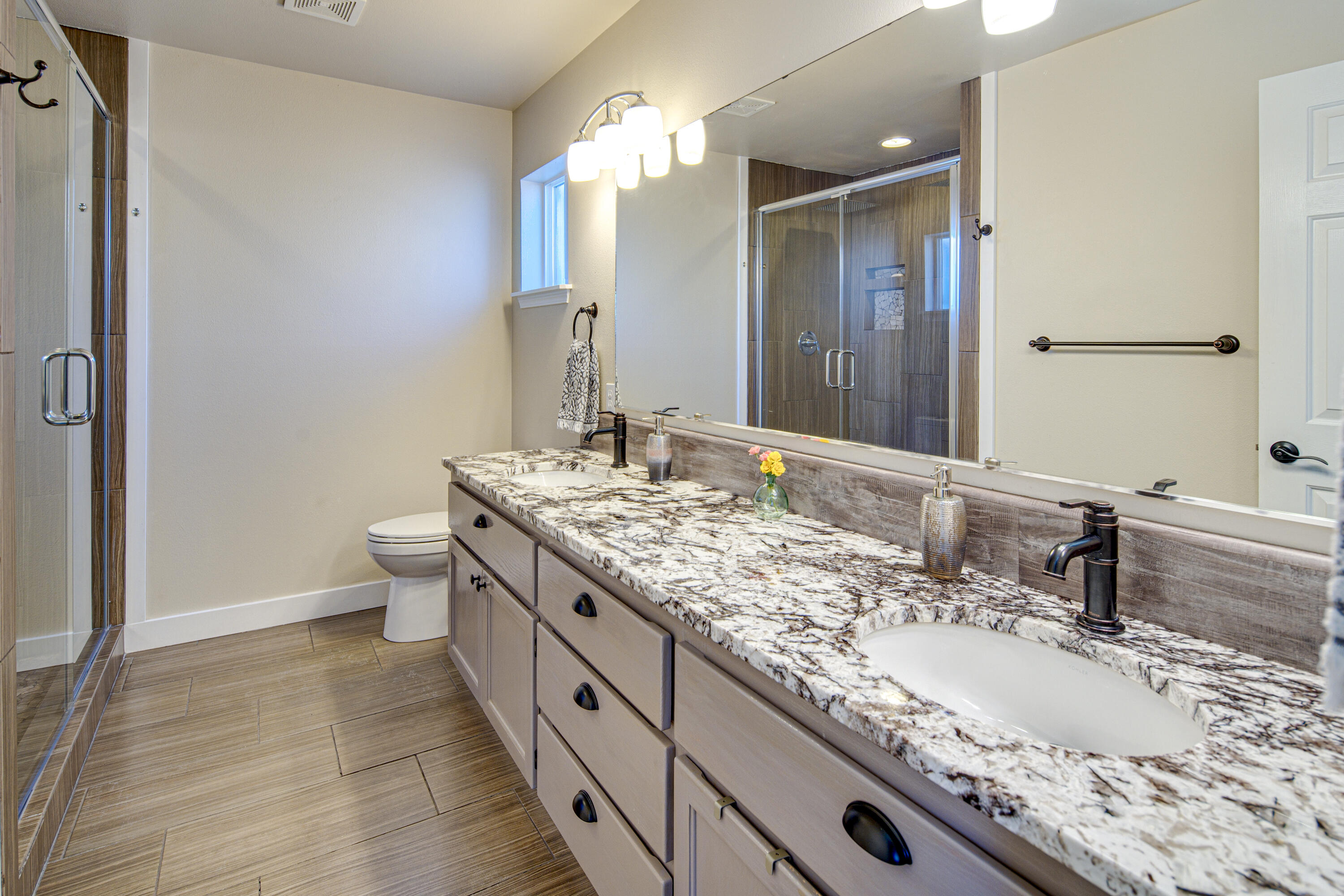 Majestic - Residential