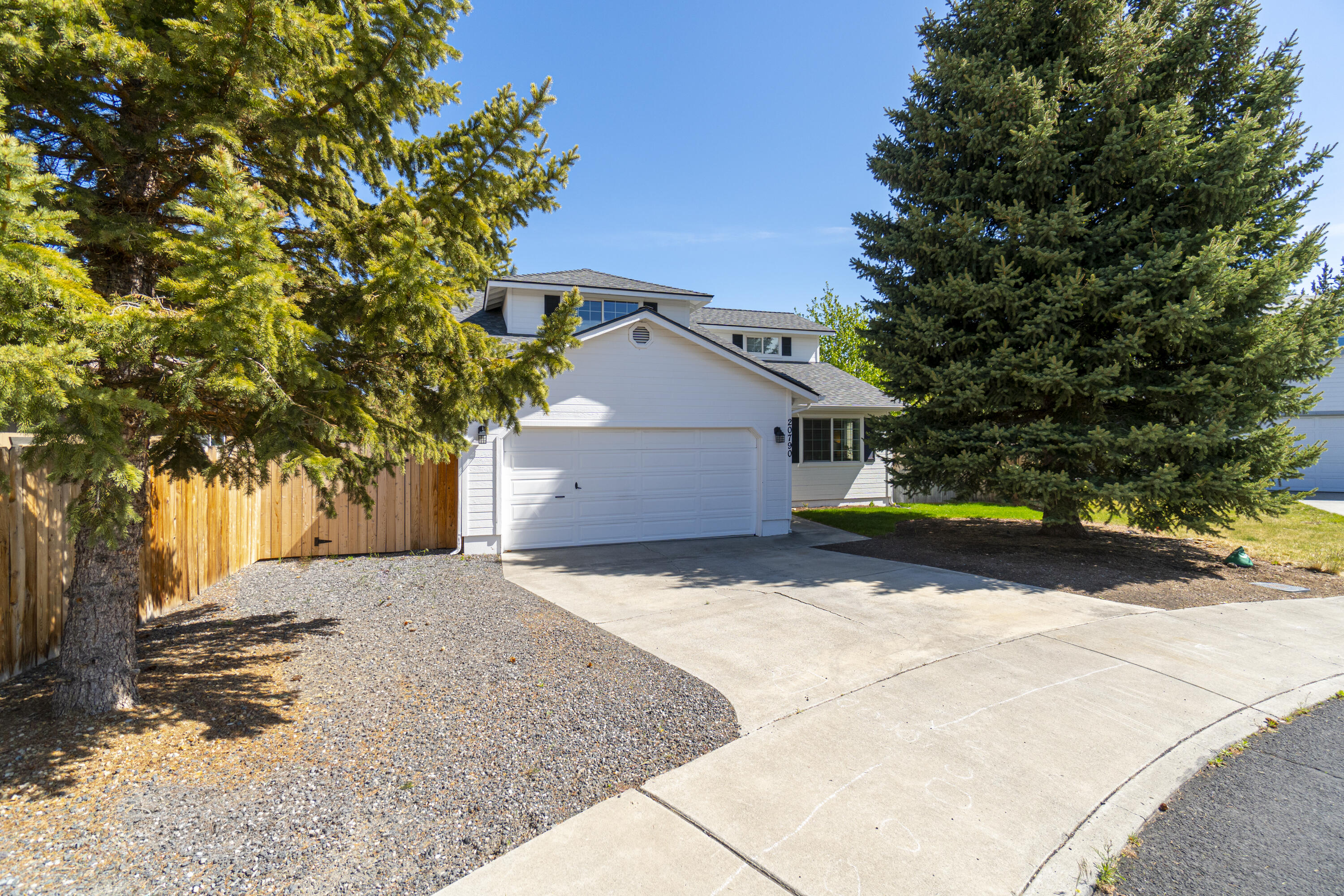 Majestic - Residential