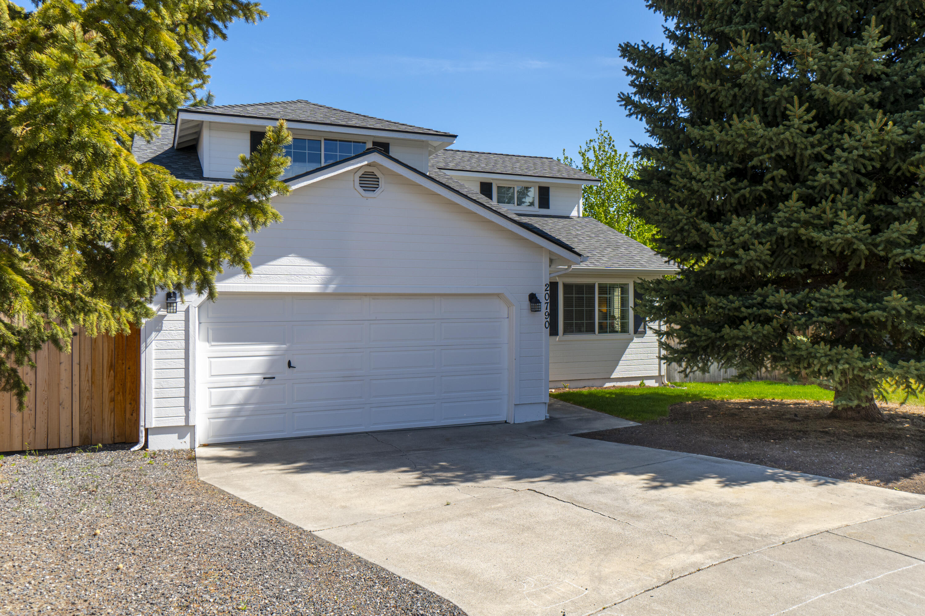 Majestic - Residential