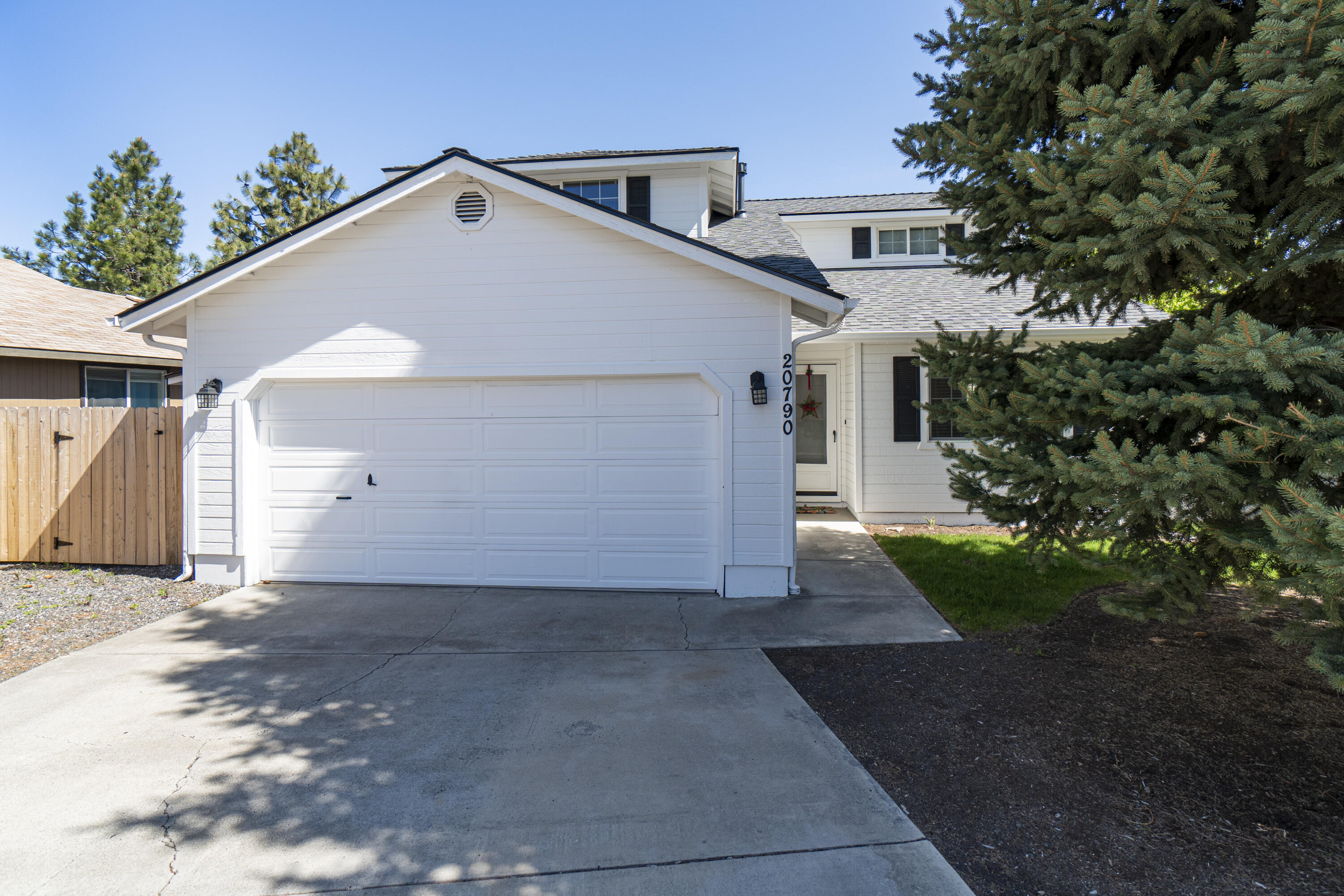 Majestic - Residential