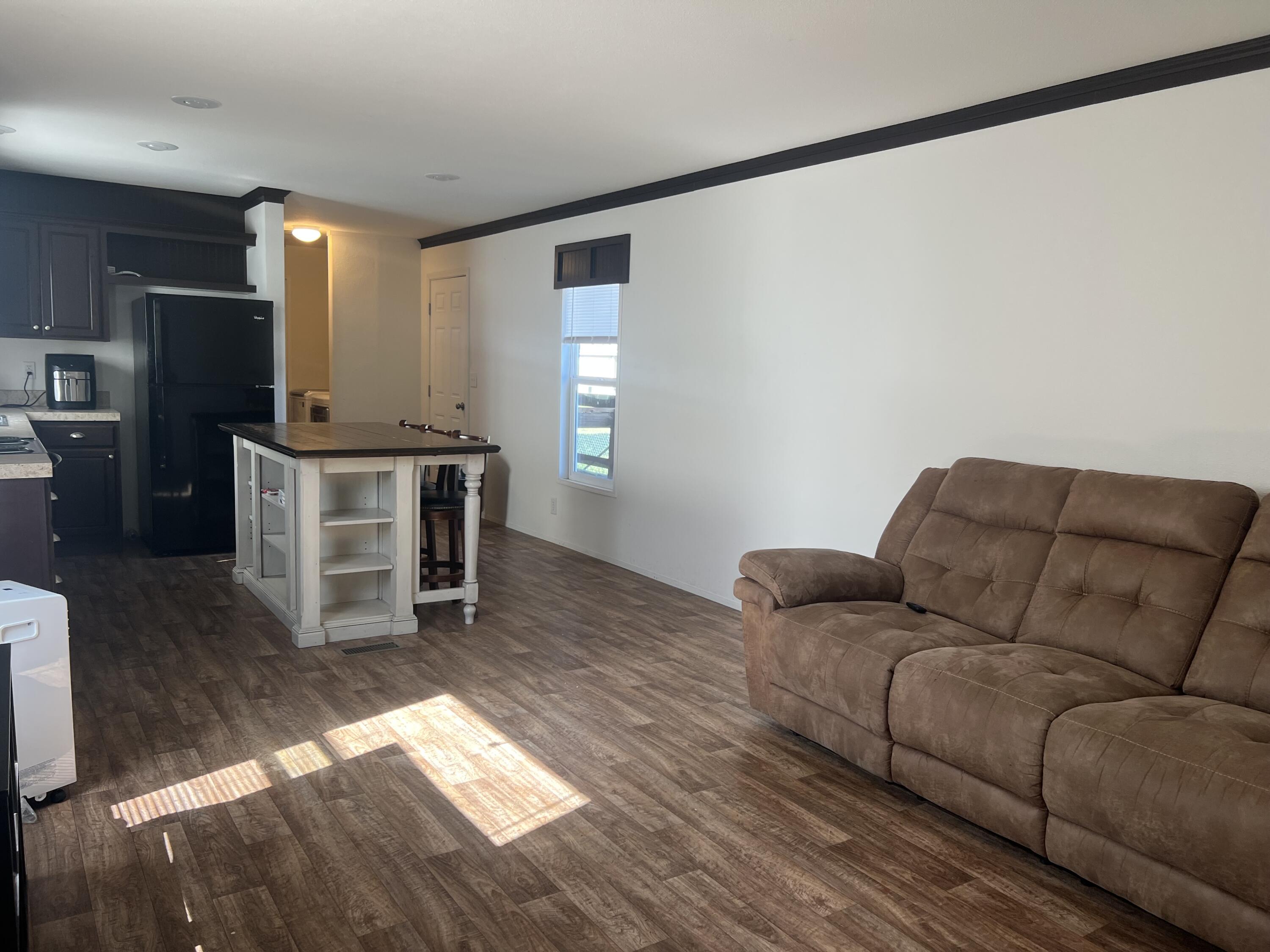 Round Lake Estates - Residential