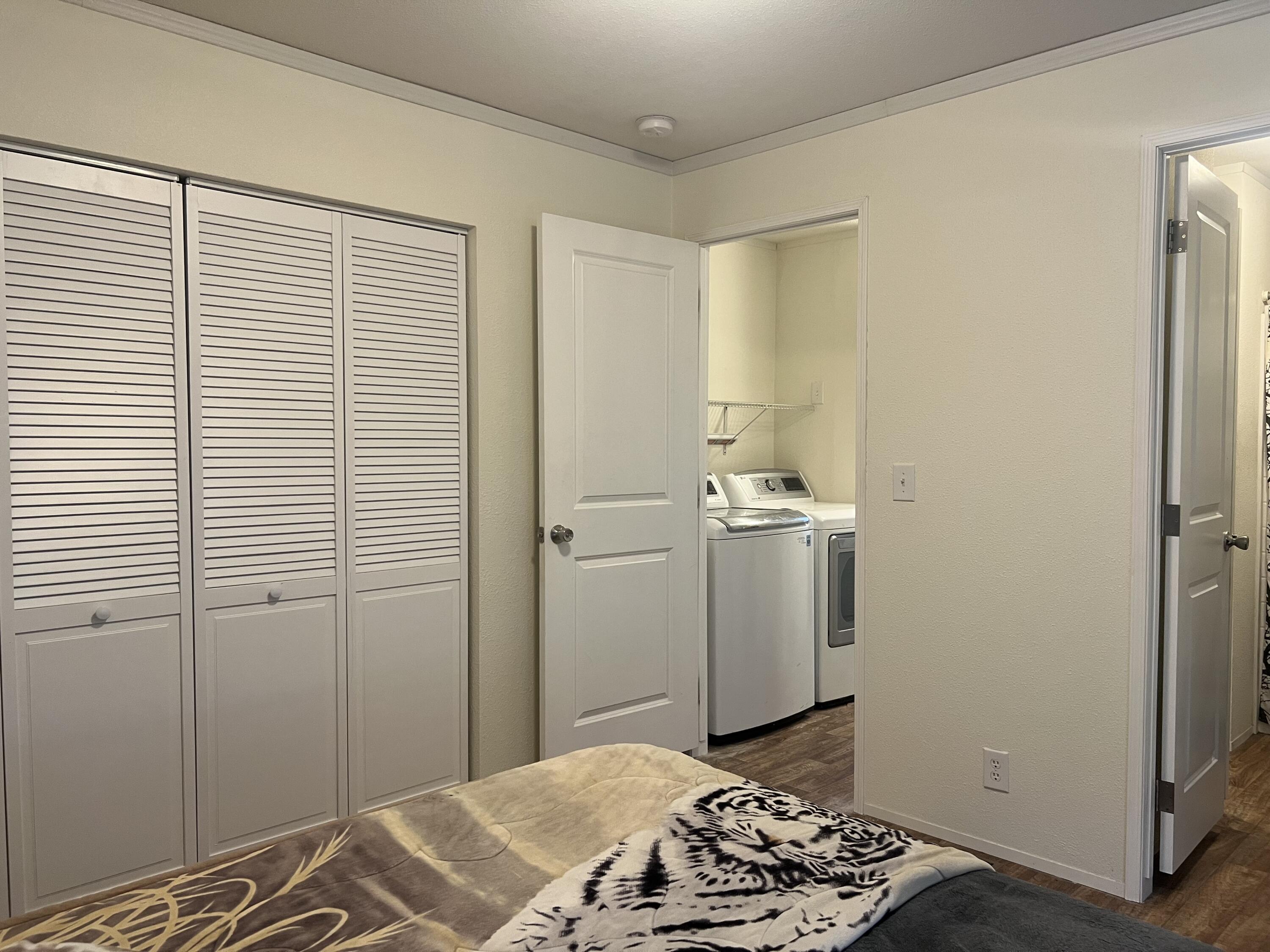 Round Lake Estates - Residential