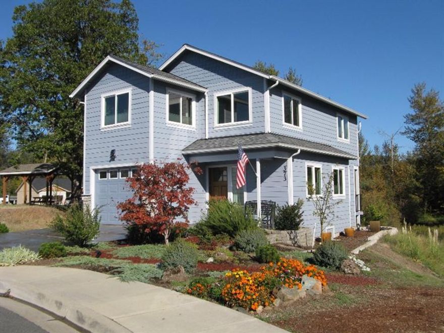 This treasure of a home sparkles inside and out. Quality built & move in ready. Unique and beautiful 3 bedrooms, 2 1/2 bath home has numerous upgrades & extras such as granite counter tops & high quality kitchen appliances. Delightful private backyard overlooks an appealing pond that is home to geese, mallard & wood ducks plus nature trails to enjoy.