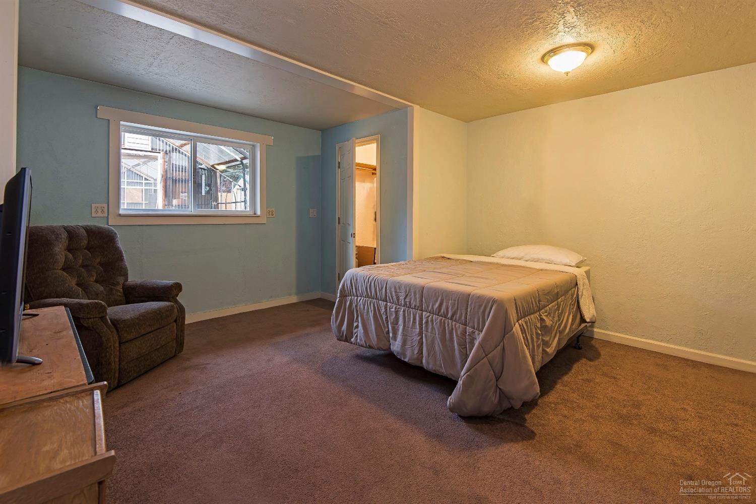 Tillicum Village - Residential