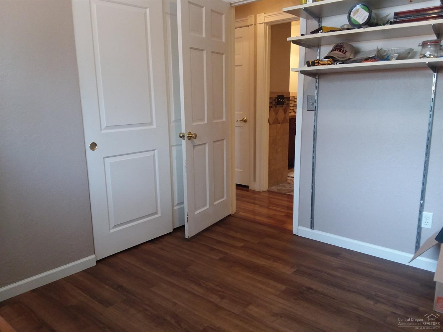 Tillicum Village - Residential