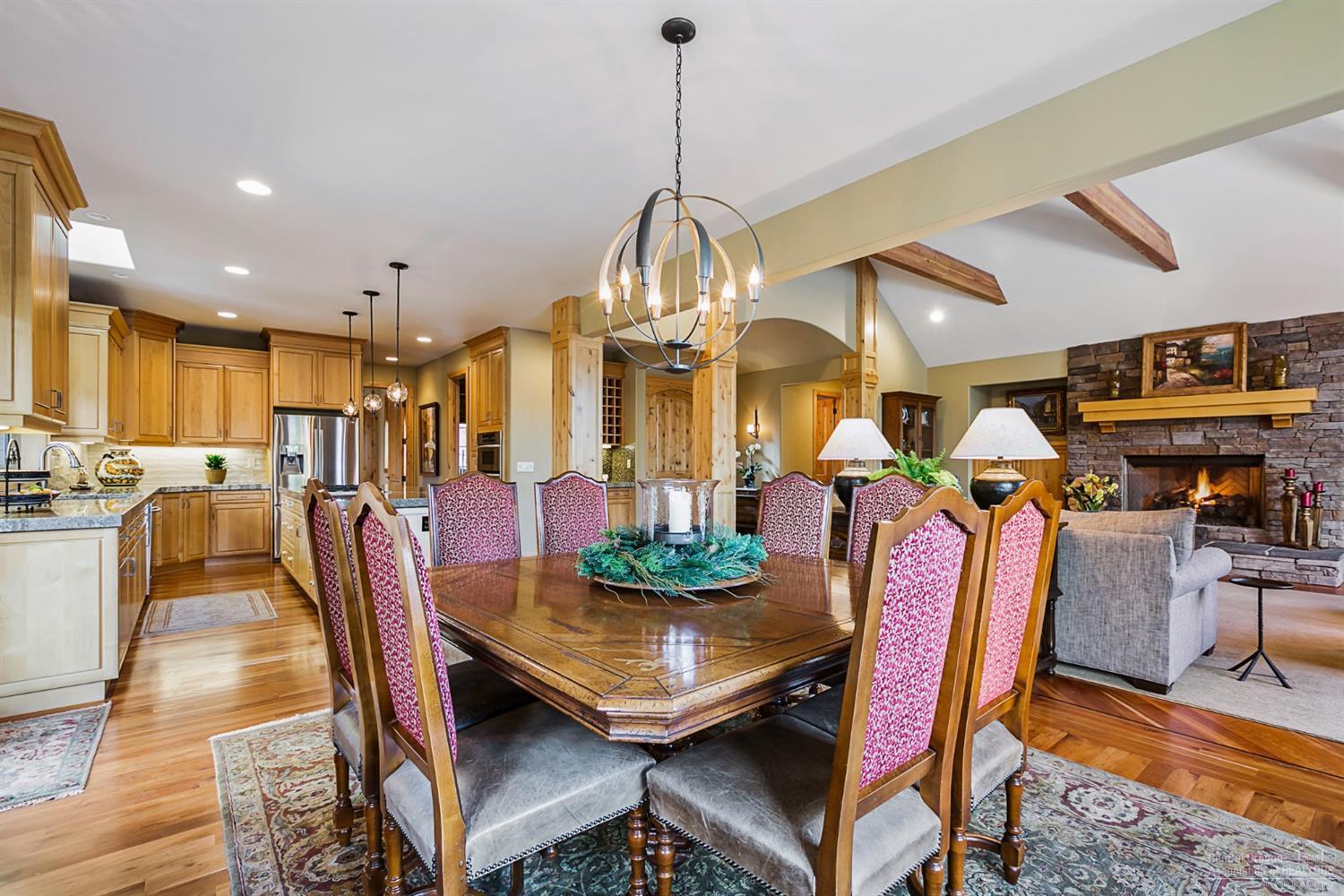 Skyliner Summit - Residential