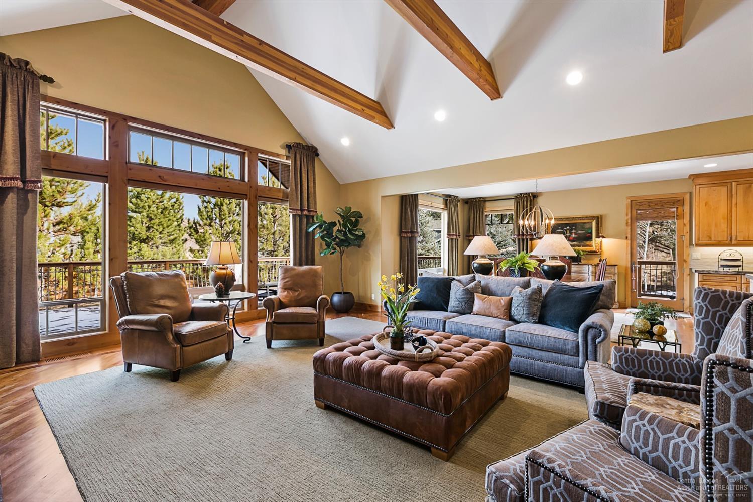 Skyliner Summit - Residential