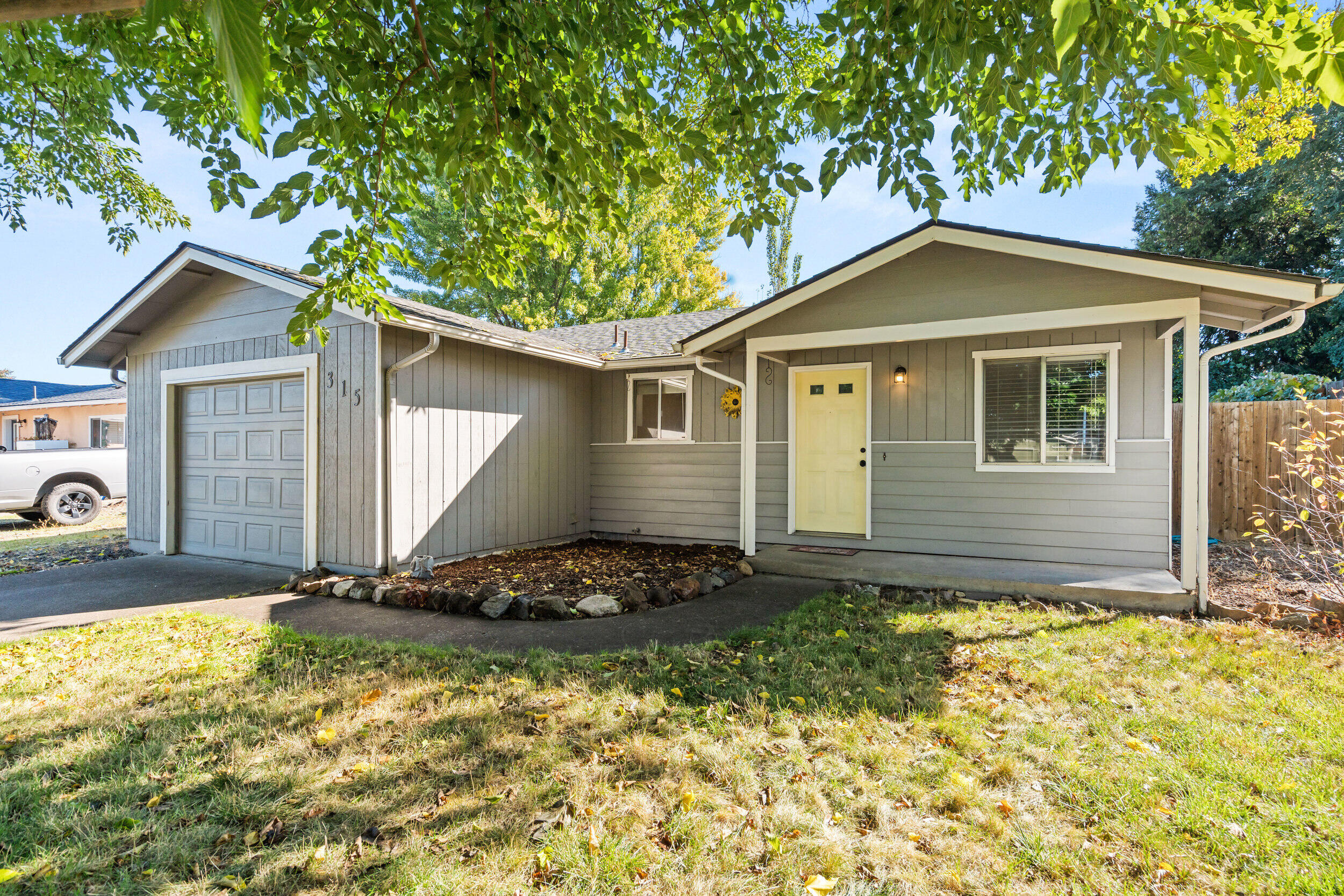 Youngs Addition To The City Of Eagle Point - Residential