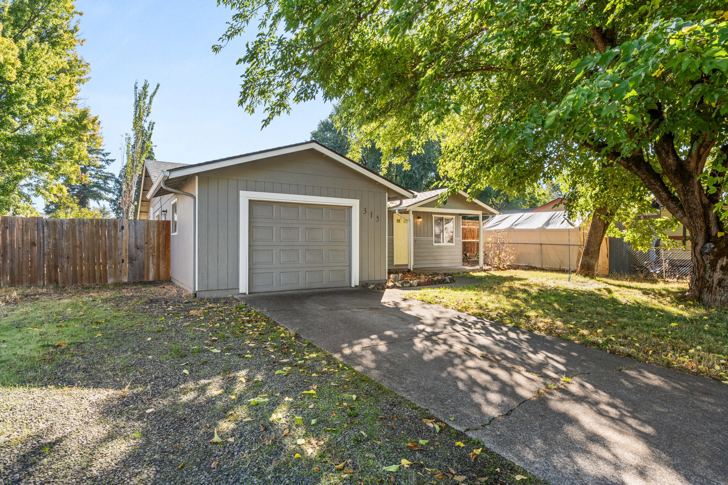 Youngs Addition To The City Of Eagle Point - Residential