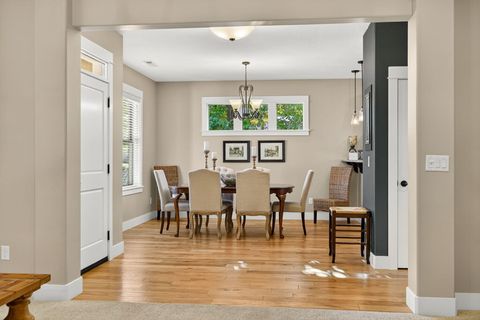 Tiny photo for 526 Stone Pointe Drive, Central Point, OR 97502 (MLS # 220211209)