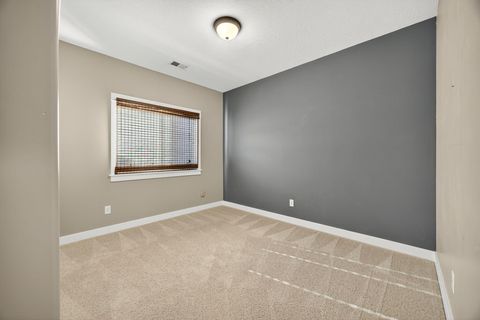 Tiny photo for 526 Stone Pointe Drive, Central Point, OR 97502 (MLS # 220211209)
