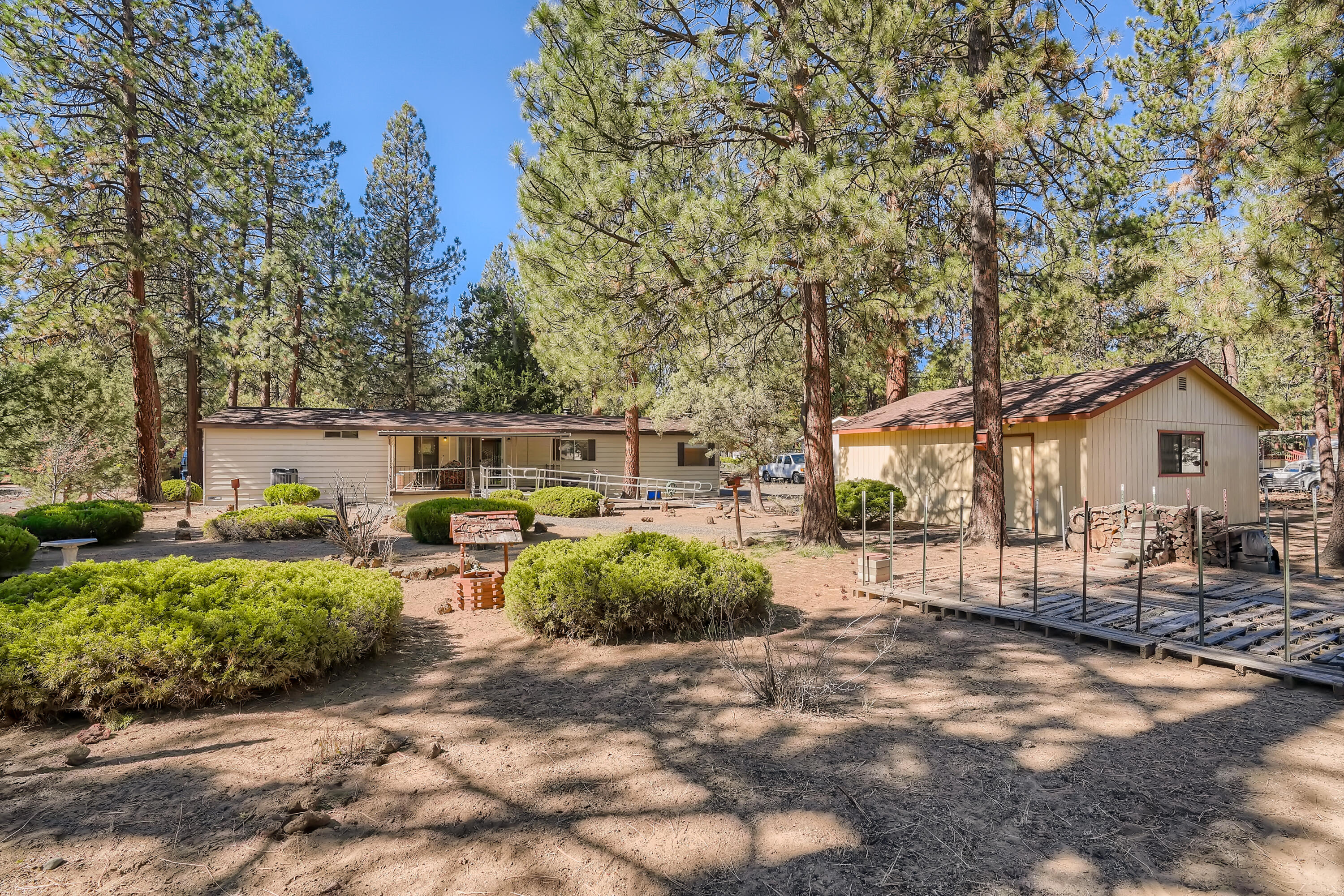 Romaine Village - Residential